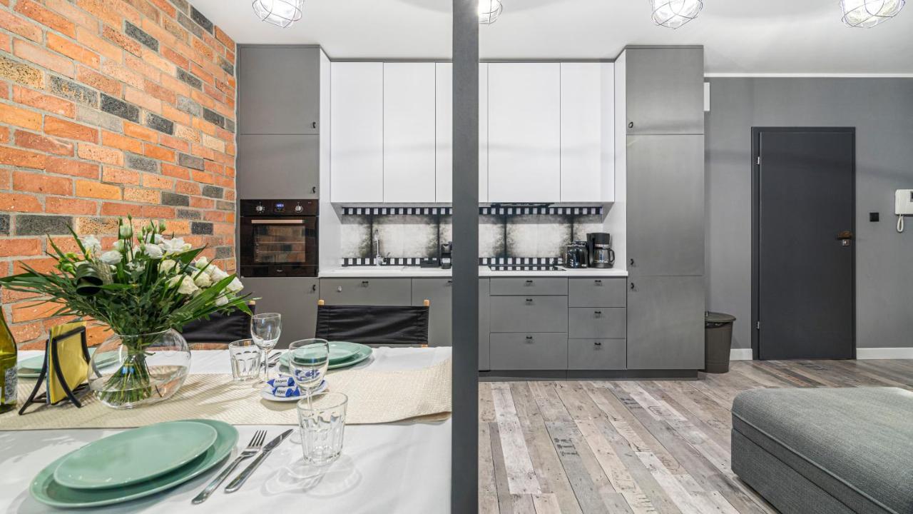Maya'S Flats & Resorts 24 - Hollywood Gdańsk Eksteriør bilde